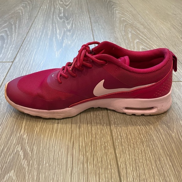 Size 8.5 Pink Nike Air Max Thea - Picture 4 of 8
